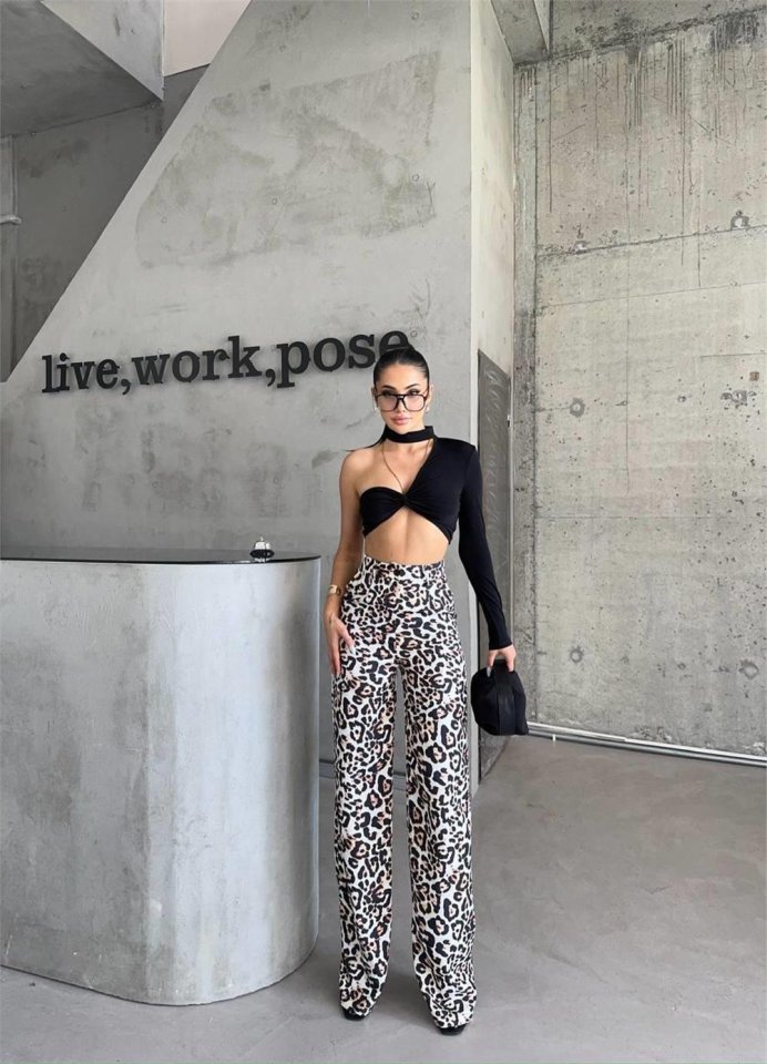 Pantaloni Leneta